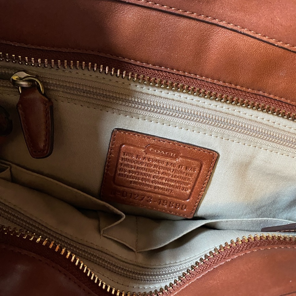 COACH bag legacy Candice Carry all brown handbag - Picture 3 of 6